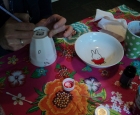 Babyshower servies schilderen